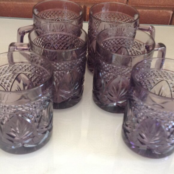 Vintage French Pressed Glass Mugs, Set of 6 Cristal d'Arques Durand Amethyst - Picture 3 of 6
